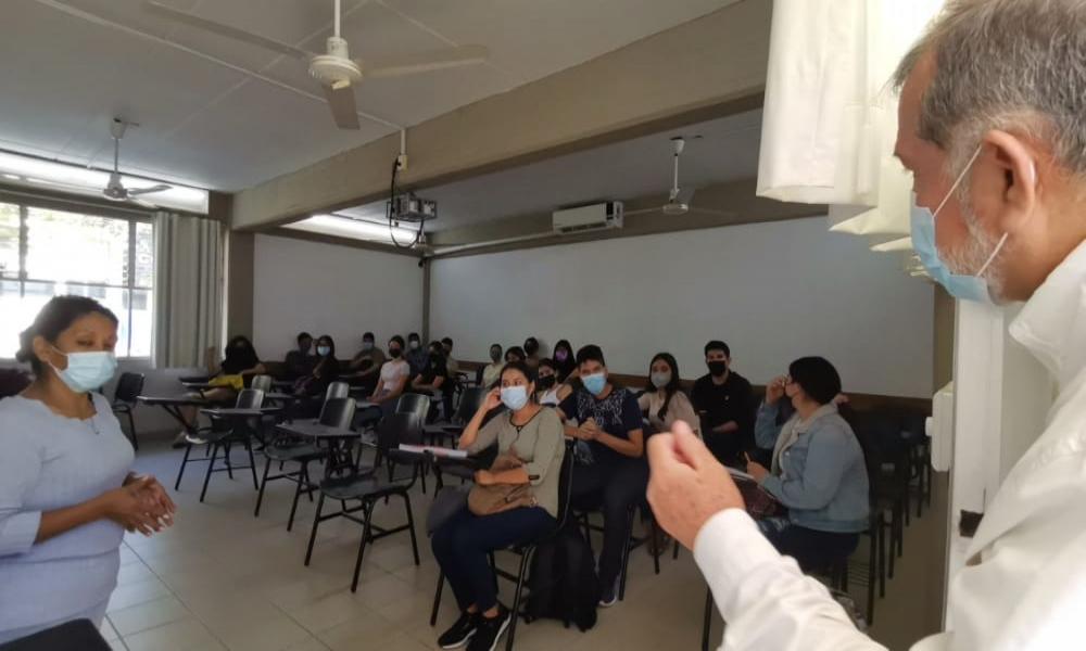 Regresan a clases presenciales 6,832 alumnos en CUCosta