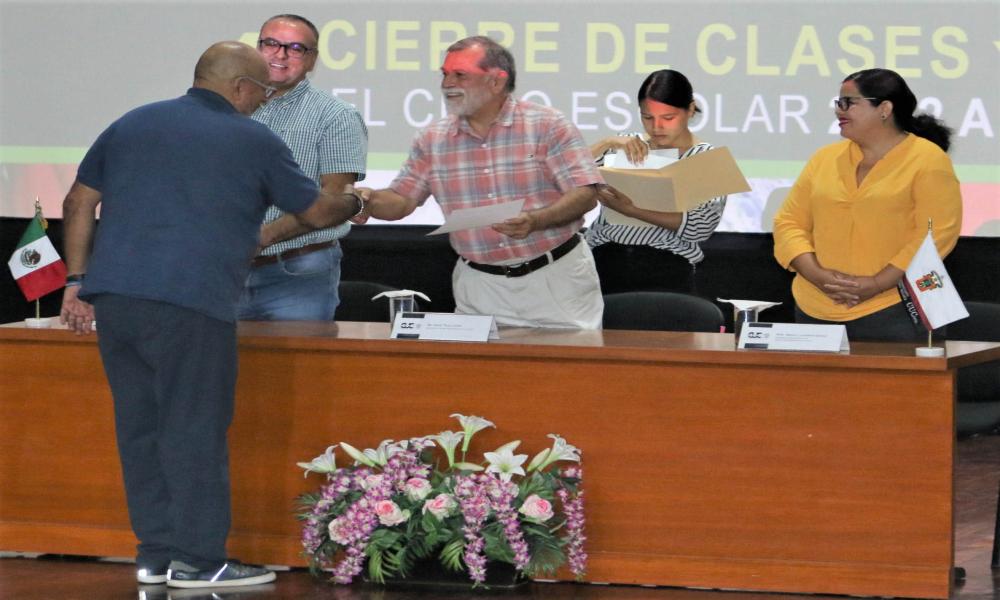 Muestran destreza y logros en la clausura de cursos del SUAM