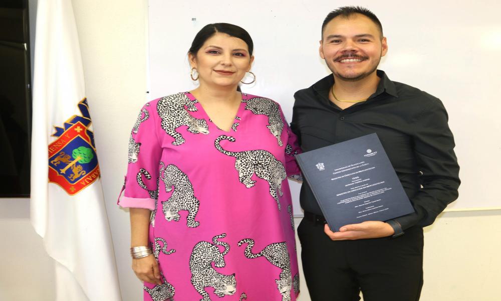 Samuel Serrano Torres obtuvo el título como Maestro en la Dirección de Mercadotecnia