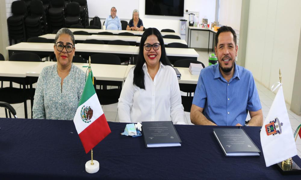 Samuel Serrano Torres obtuvo el título como Maestro en la Dirección de Mercadotecnia