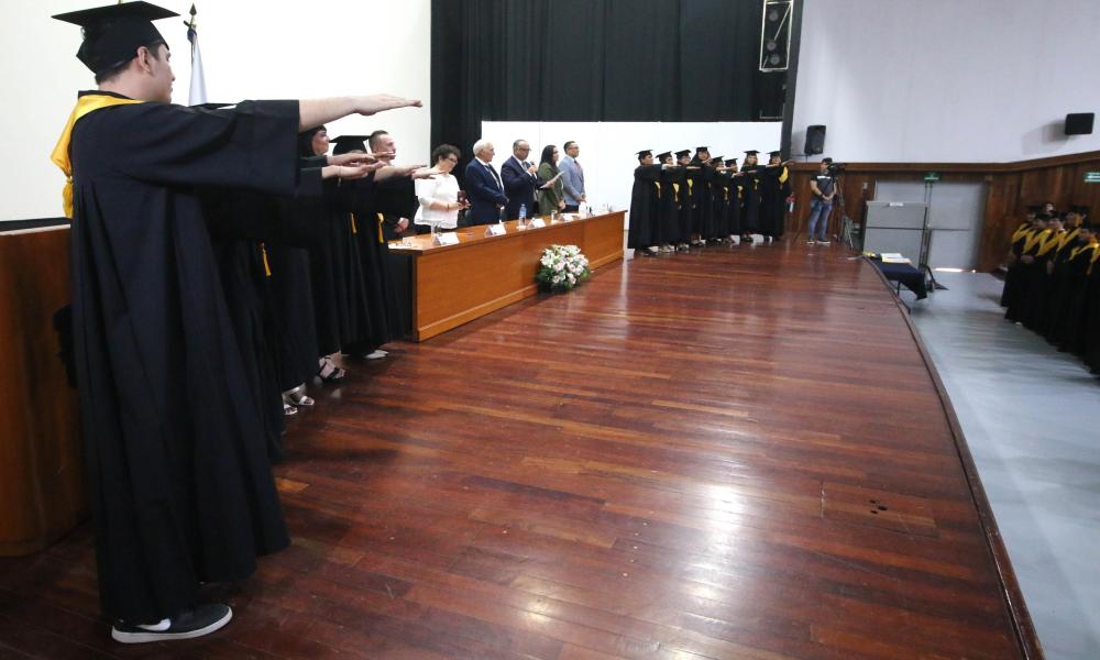 Se realiza doble acto académico de las carreras de Turismo y Ciencias y Artes Culinarias