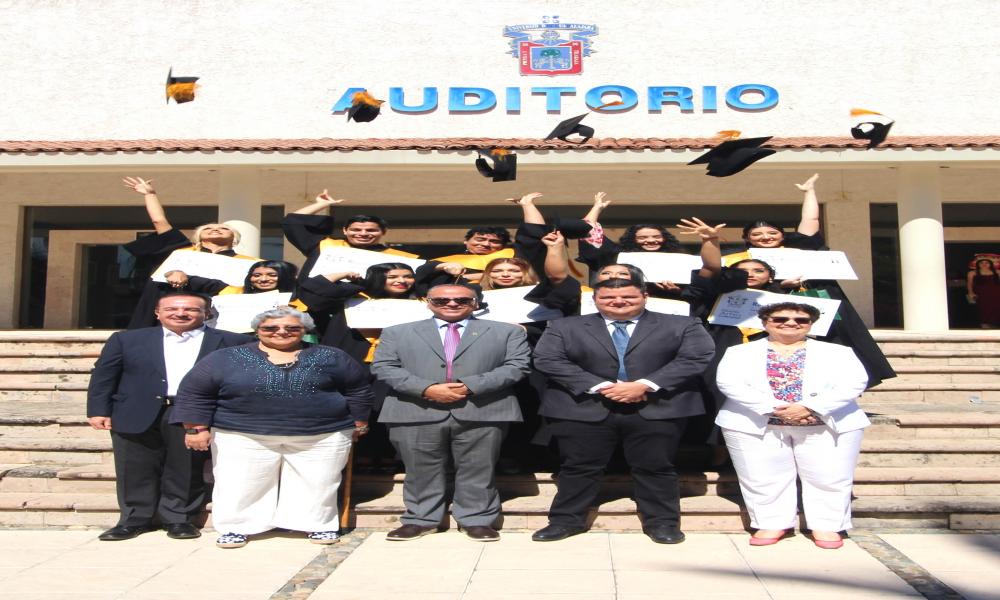 Se realiza doble acto académico en CUCosta de las carreras en Turismo y Ciencias y Artes Culinarias