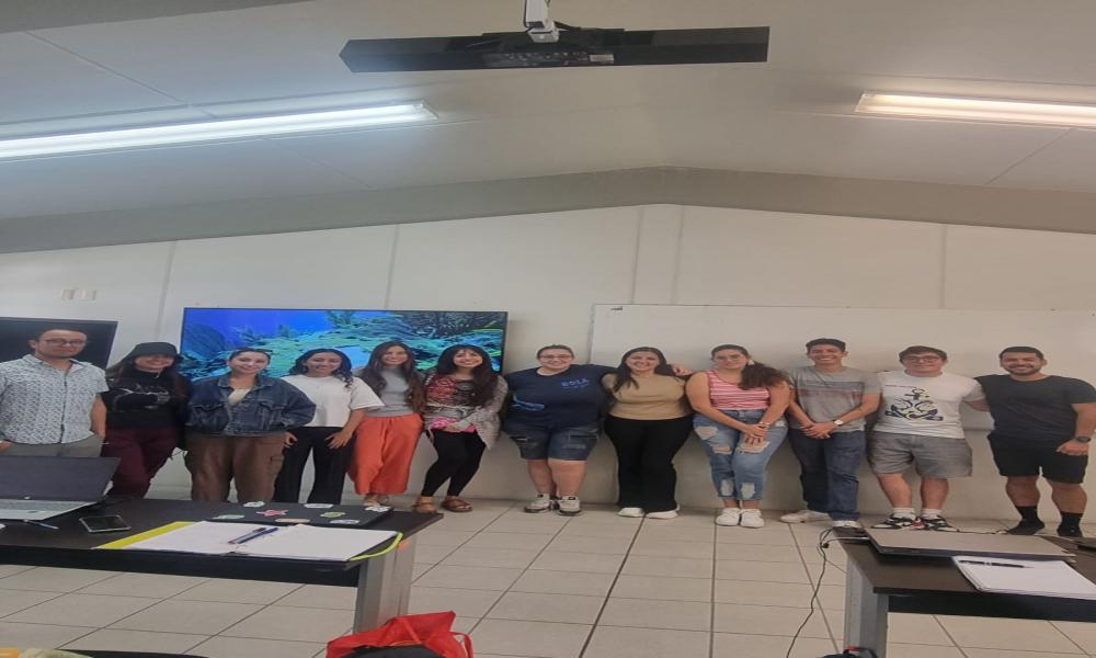 Imparten curso sobre Fisiología de Corales y su respuesta ante condiciones de estrés