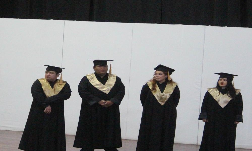 Se graduaron 32 abogados de la LIII (Quincuagésima Tercera) Generación de la Licenciatura en Abogado “Lic. Esteban Velázquez Lomelí”