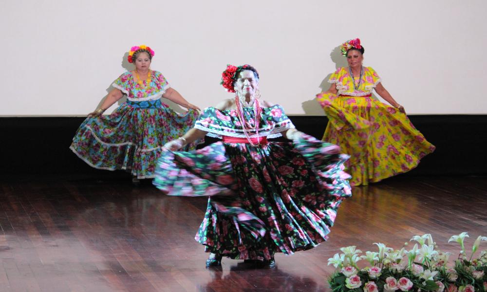 Celebran cierre del ciclo 2025-A del Sistema Universitario del Adulto Mayor
