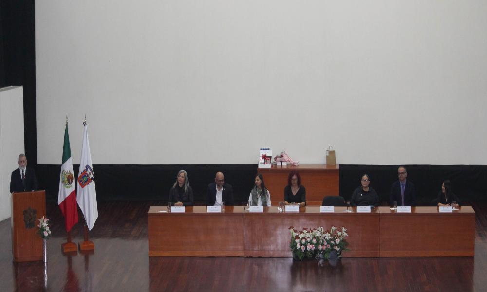 Con gran satisfacción se realiza triple acto académico en CUCosta