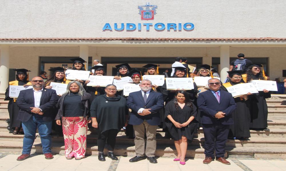 Con gran satisfacción se realiza triple acto académico en CUCosta