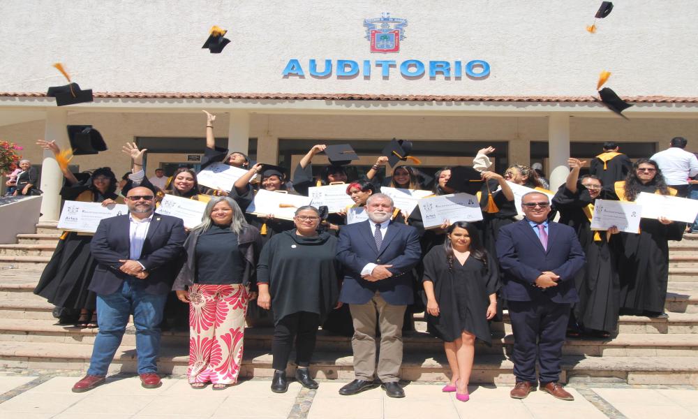 Con gran satisfacción se realiza triple acto académico en CUCosta