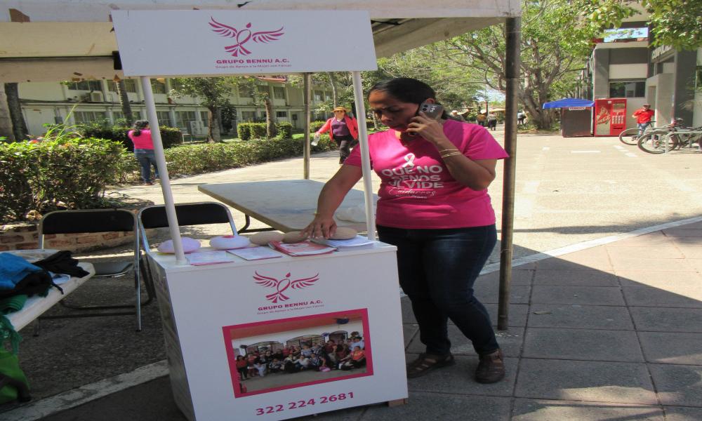 Se conmemora el Día Internacional con actividades artísticas e informativas en CUCosta