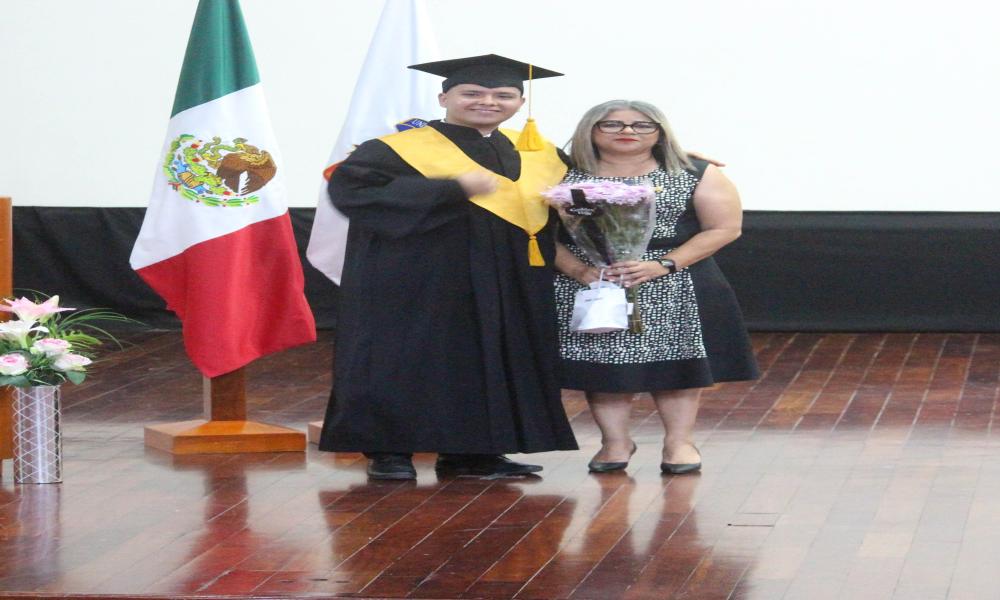 Egresan las generaciones de las carreras de Ingeniería en Telemática e Ingeniería en Videojuegos