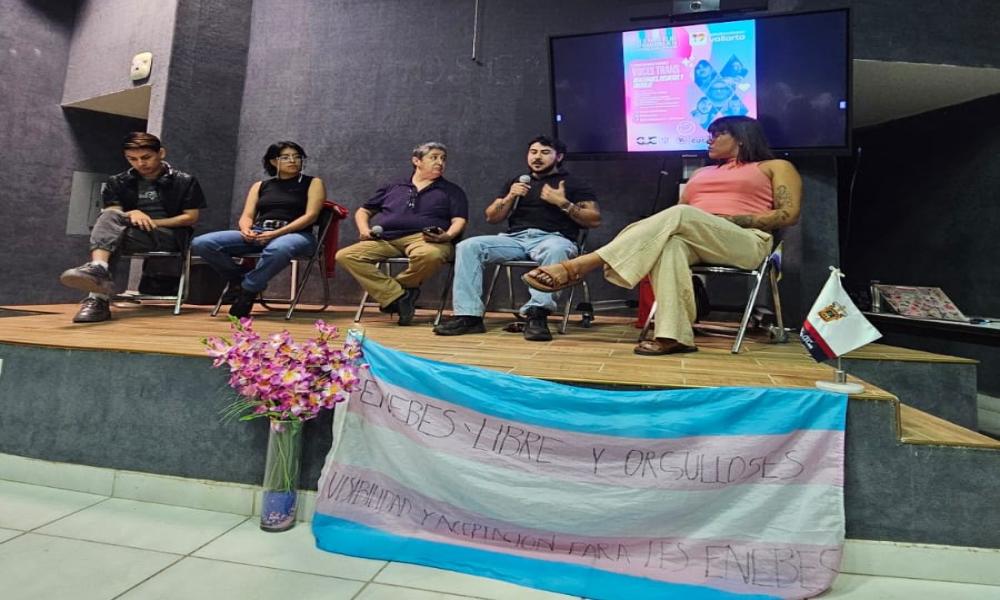 Reconoce Dr. Jorge Téllez la lucha por el respecto de la comunidad trans en CUCosta