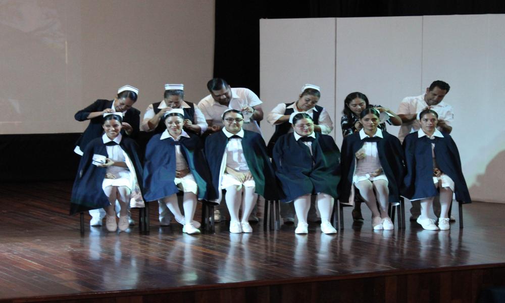 Se realizó el acto académico de la XXX Generación de la Licenciatura en Enfermería