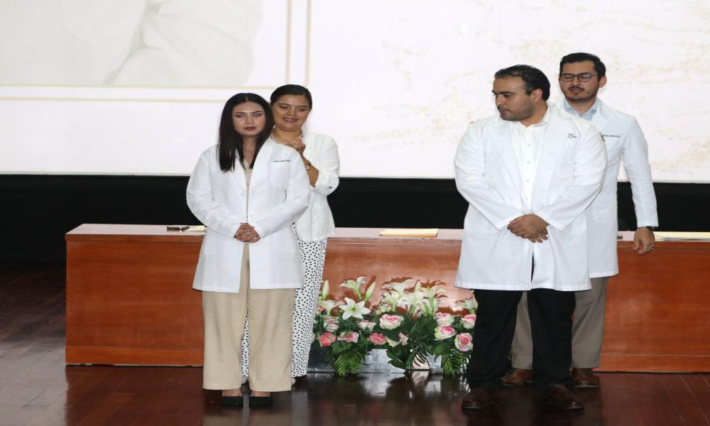 Ceremonia de Imposición de Batas Blancas y Elección de Plaza de Internado en Medicina