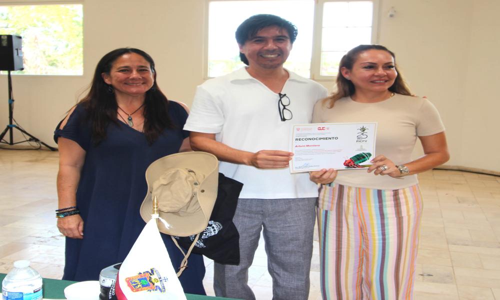 Cine como espejo y expresión: Arturo Montero conecta con el público del FICPV25