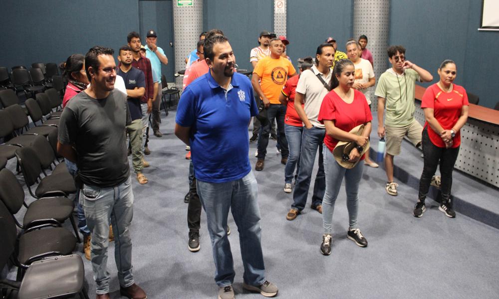 Conforman brigadas internas de Protección Civil en CUCosta con capacitación especializada