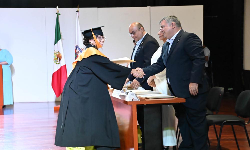 Egresan 53 nuevos licenciados en Derecho de la Universidad de Guadalajara en Puerto Vallarta