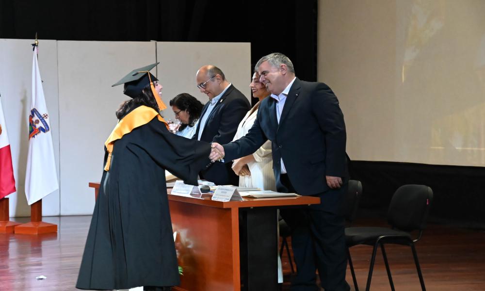 Egresan 53 nuevos licenciados en Derecho de la Universidad de Guadalajara en Puerto Vallarta