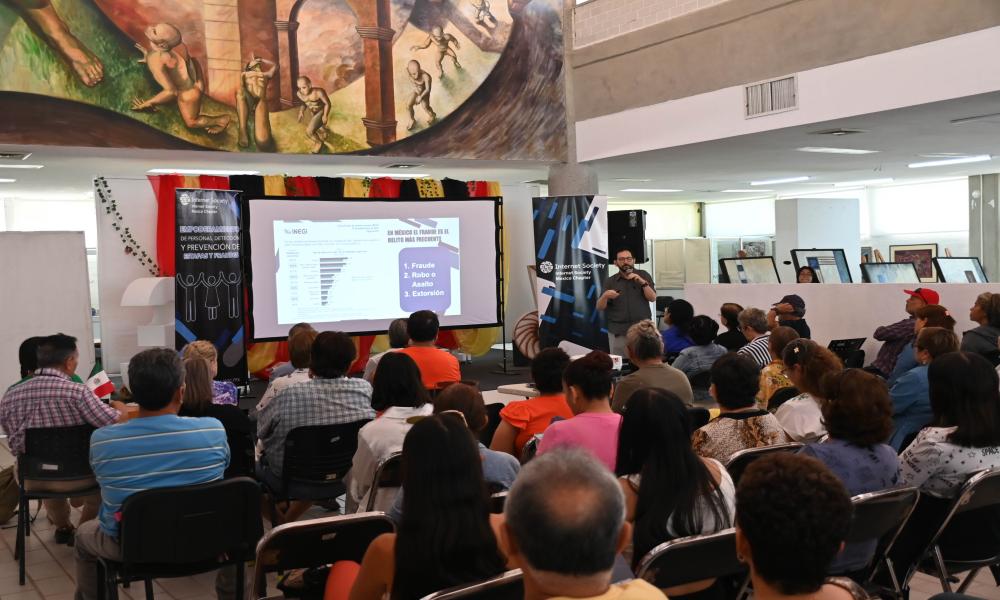 Invitan a universitarios a no caer fraudes o estafas por internet o llamadas telefónicas