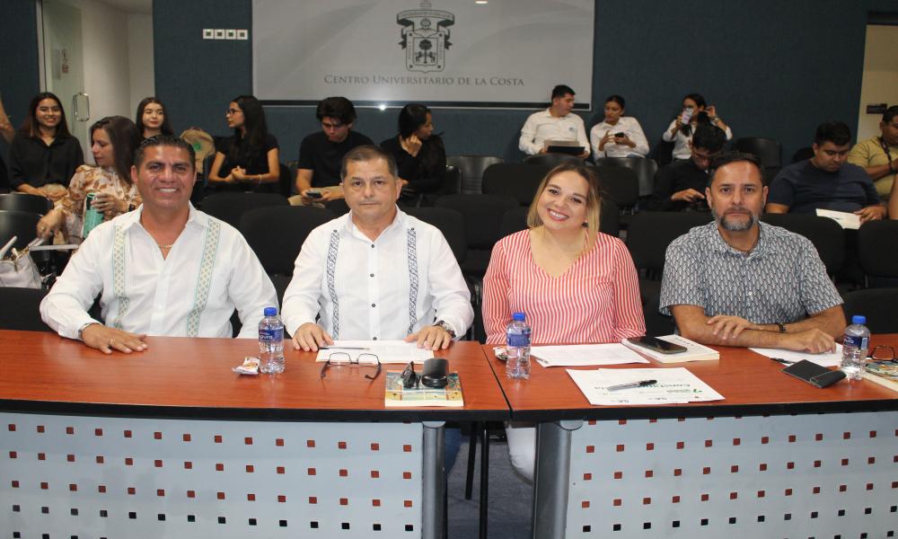 Estudiantes de pregrado y posgrado muestran talento en el concurso de “Rocket Pitch”