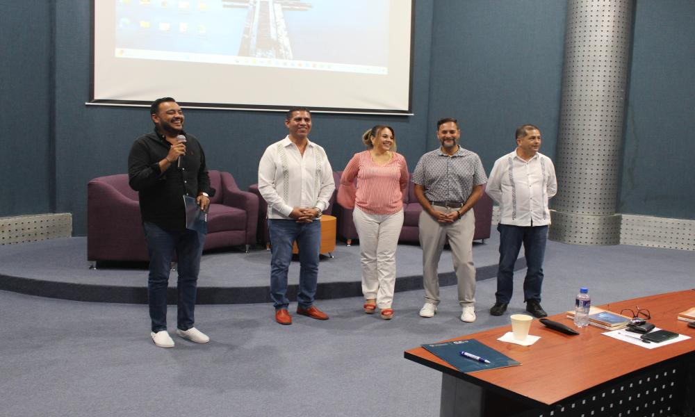 Estudiantes de pregrado y posgrado muestran talento en el concurso de “Rocket Pitch”