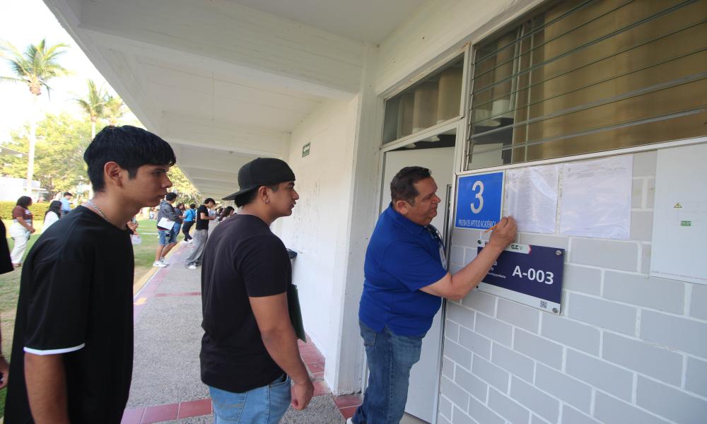 Acudió el 95.75% de aspirantes registrados a hacer examen de admisión en CUCosta