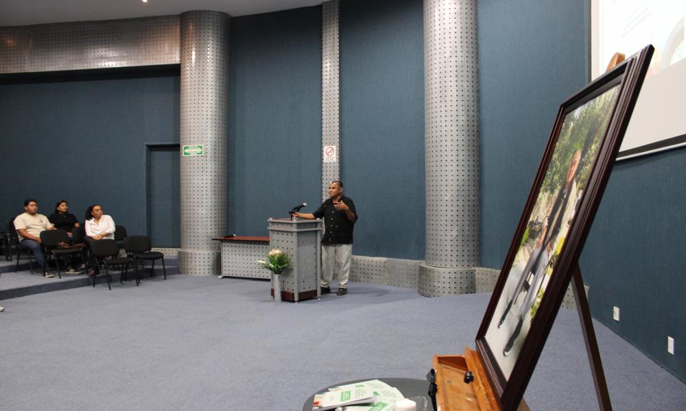 Presentan libro en honor al legado del Dr. Francisco Ríos Gallardo