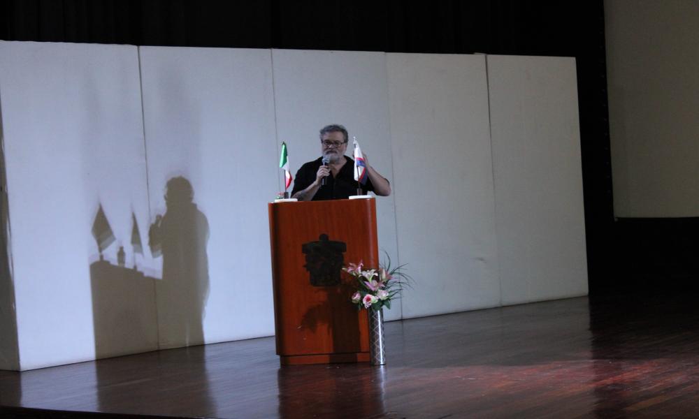 La Licenciatura en Artes Visuales para la Expresión Plástica celebra 12 años de formación académica en CUCosta