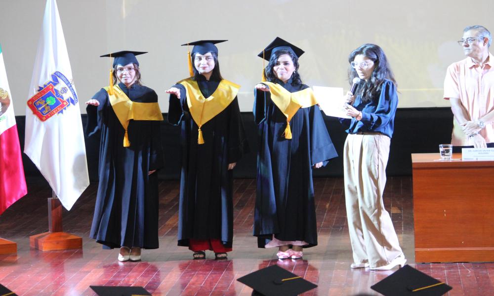 Egresan 32 nuevos Licenciados en Psicología del CUCosta