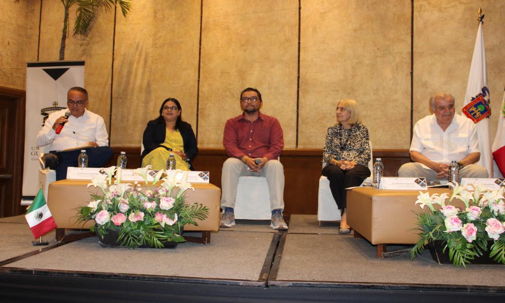 Docentes del CUCosta analizan futuro de la educación superior con enfoque integral y regional