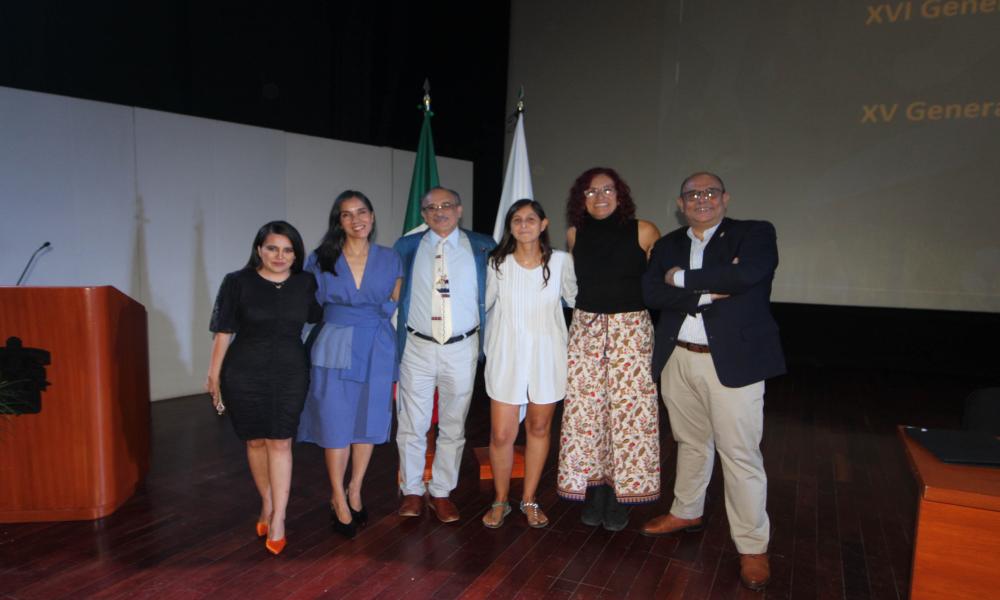 CUCosta celebra la graduación de tres licenciaturas con ceremonia académica institucional