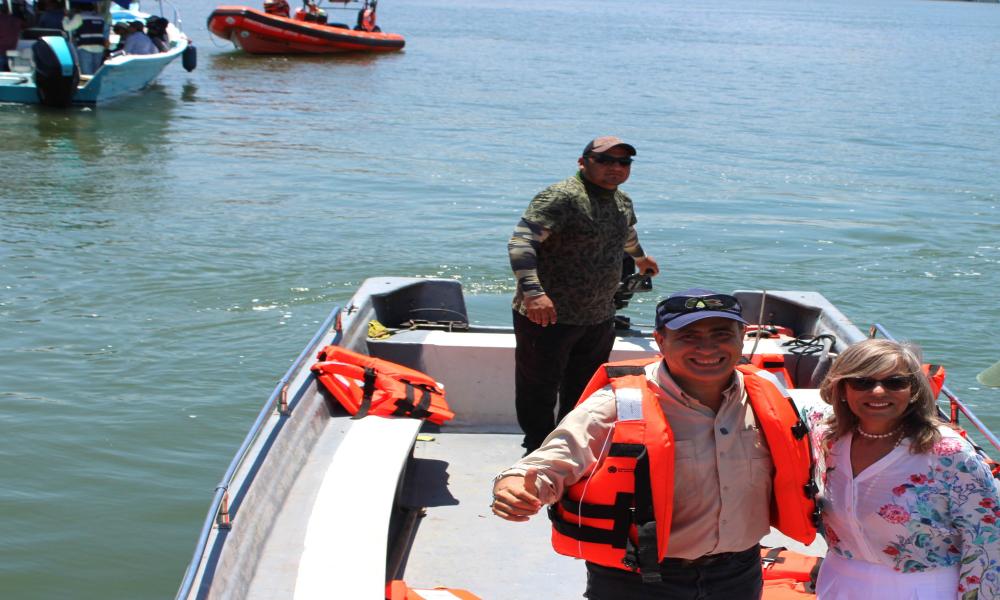 La Rectora del CUCosta acompaña al Gobernador en gira de trabajo en Puerto Vallarta