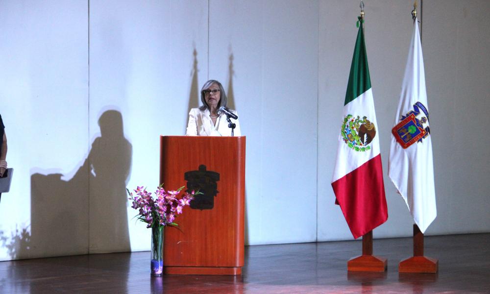 CUCosta rinde homenaje a su personal por décadas de servicio y compromiso con la educación