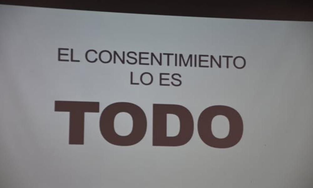 Fortalece CUCosta conciencia estudiantil sobre violencia sexual comunitaria