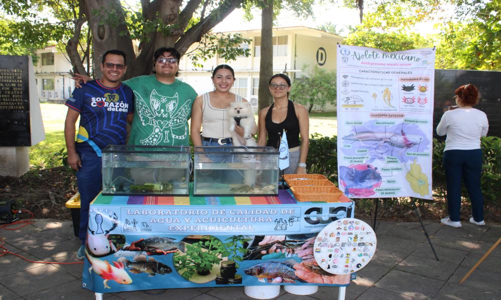 Celebra CUCosta el Día Mundial de los Animales con la Feria Ambiental