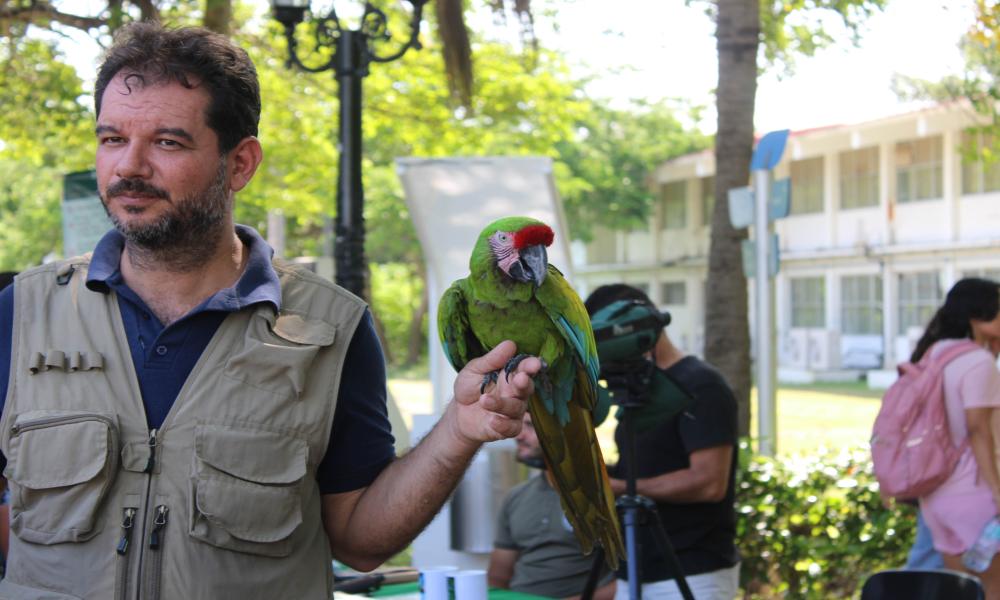 Celebra CUCosta el Día Mundial de los Animales con la Feria Ambiental