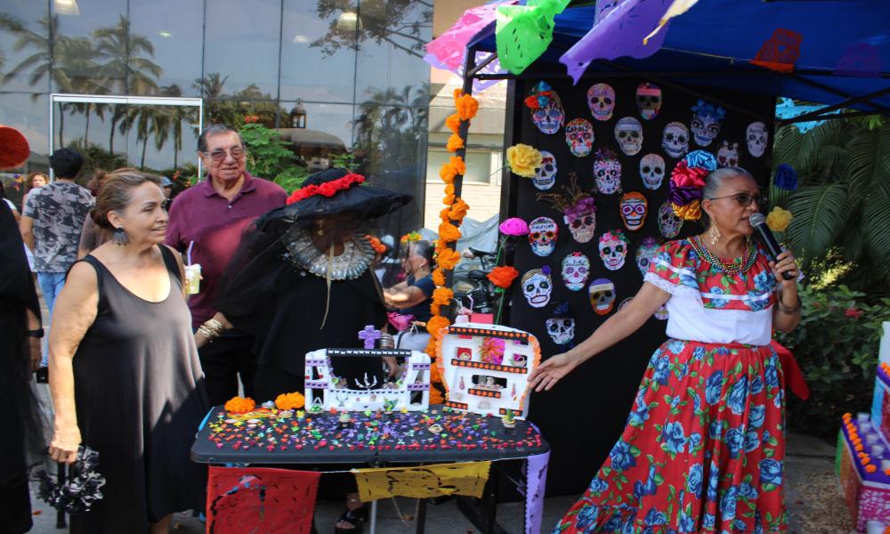 CUCosta conmemora el Día de Muertos con actividades académicas y culturales