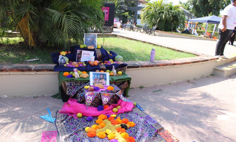 CUCosta conmemora el Día de Muertos con actividades académicas y culturales