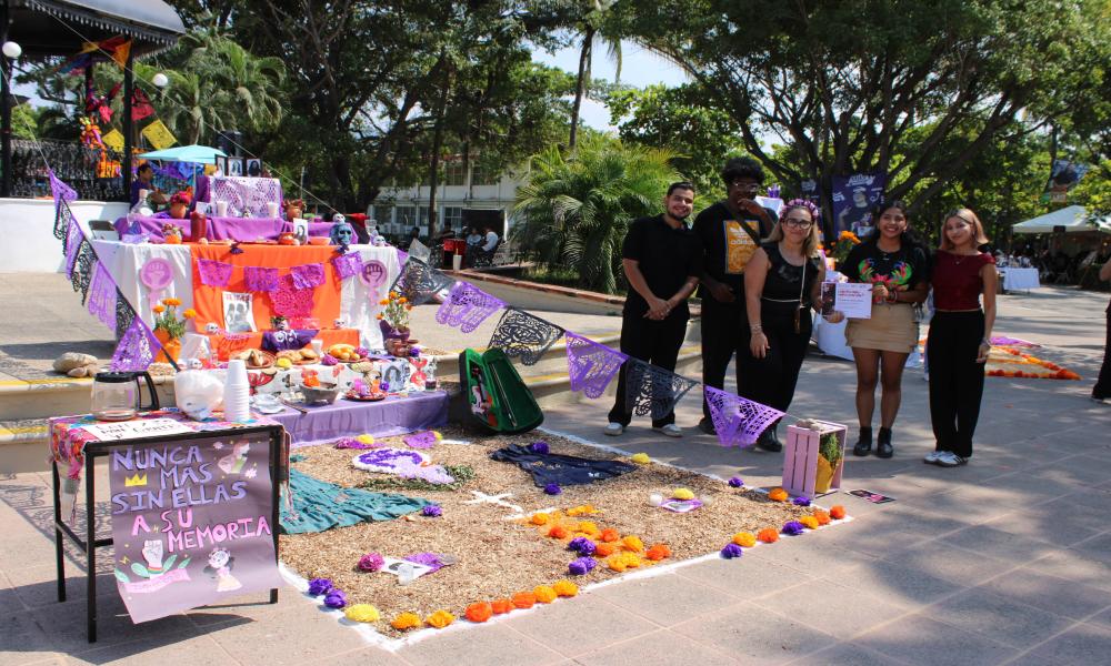 CUCosta conmemora el Día de Muertos con actividades académicas y culturales