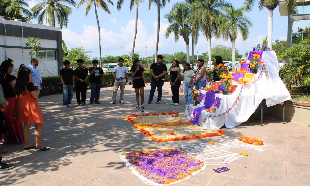CUCosta conmemora el Día de Muertos con actividades académicas y culturales
