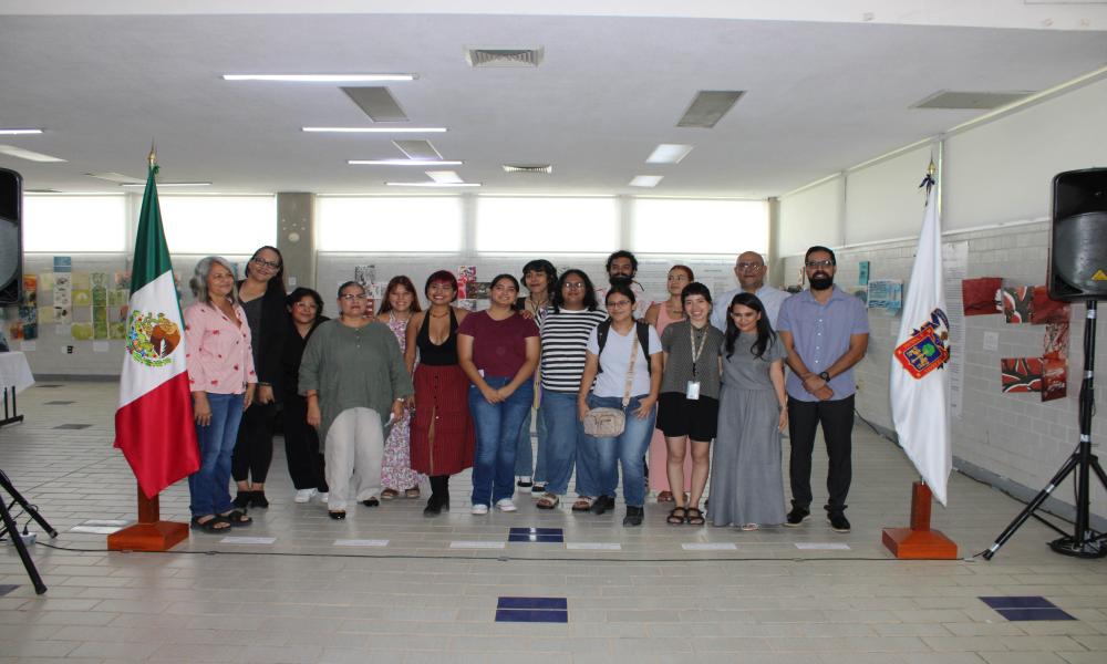 Inauguran en CUCosta la exposición artística “Un Solo Mar, Arrecifes Coralinos Ciudades Submarinas”