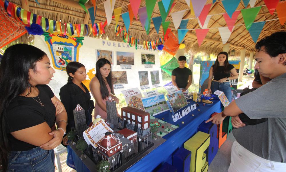 Estudiantes participan en el XXII Campamento de Recreación, Cultura Física y Deportes