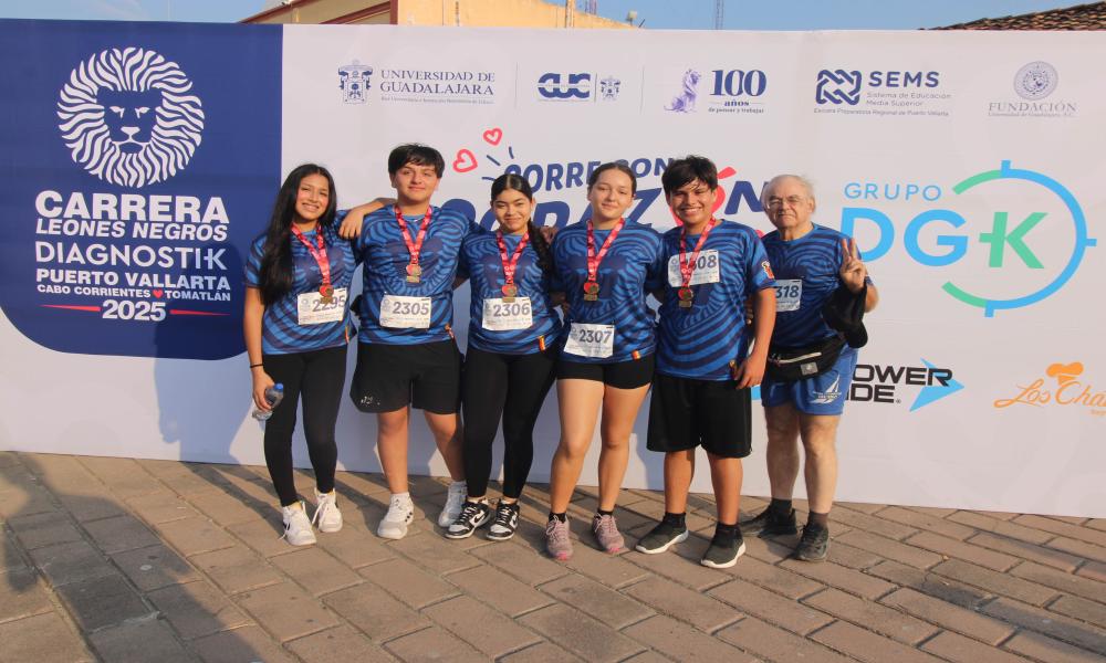 Participantes de la VI Carrera Leones Negros Diagnosti-k 2025 - Tuito