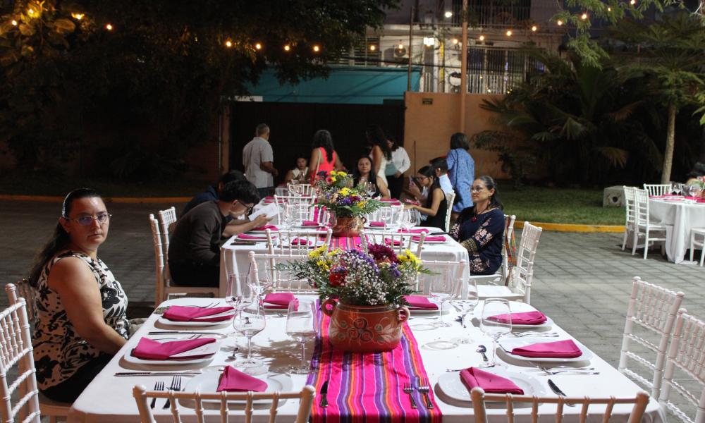 Estudiantes de Ciencias y Artes Culinarias presentan la cena especial “Sabor y Raíz”