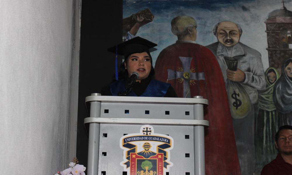 Se gradúan 17 nuevos profesionales en la Sede Tomatlán del CUCosta