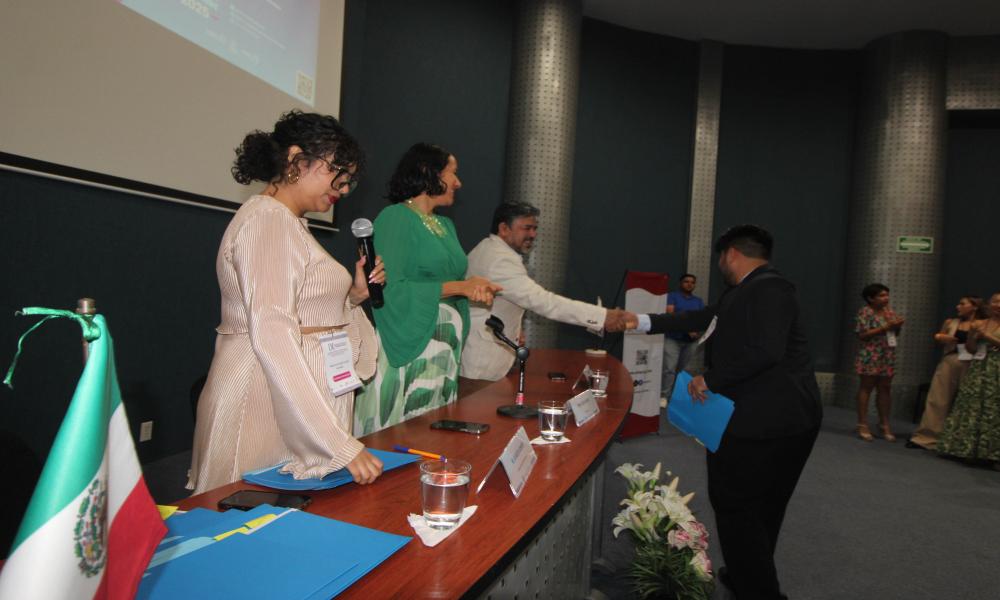 Concluye con éxito la edición IX Escuela de Política y Gobierno AMECIP en CUCosta