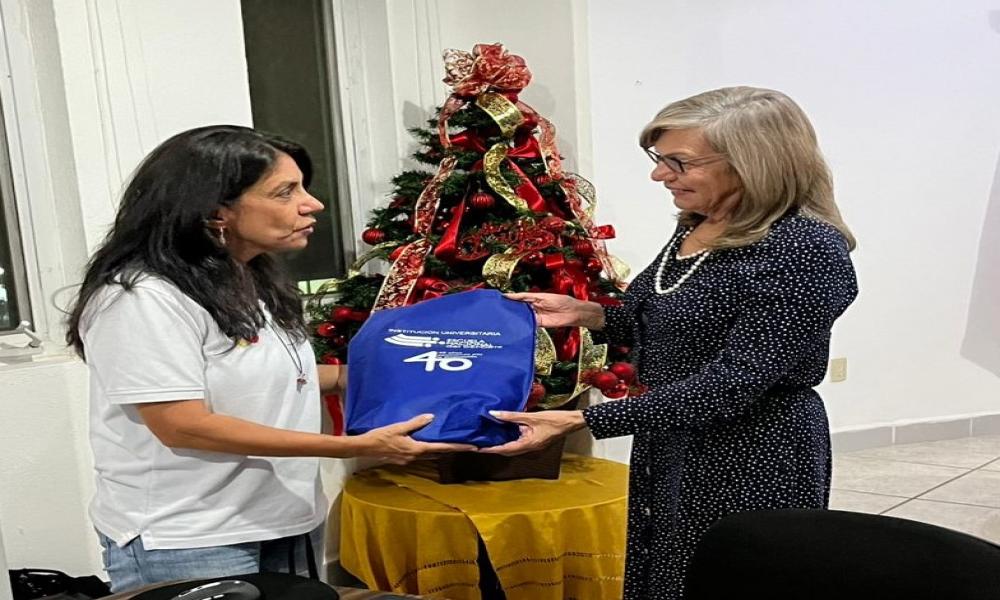 Recibe CUCosta delegación de profesores de la Escuela Nacional de Deportes de Cali, Colombia
