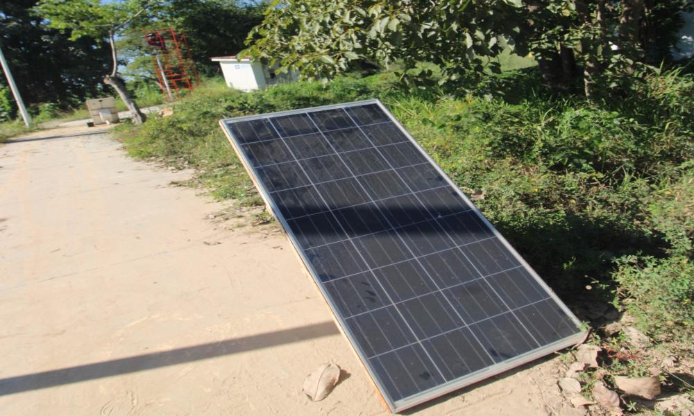 Renovación del sistema de iluminación - Panel solar