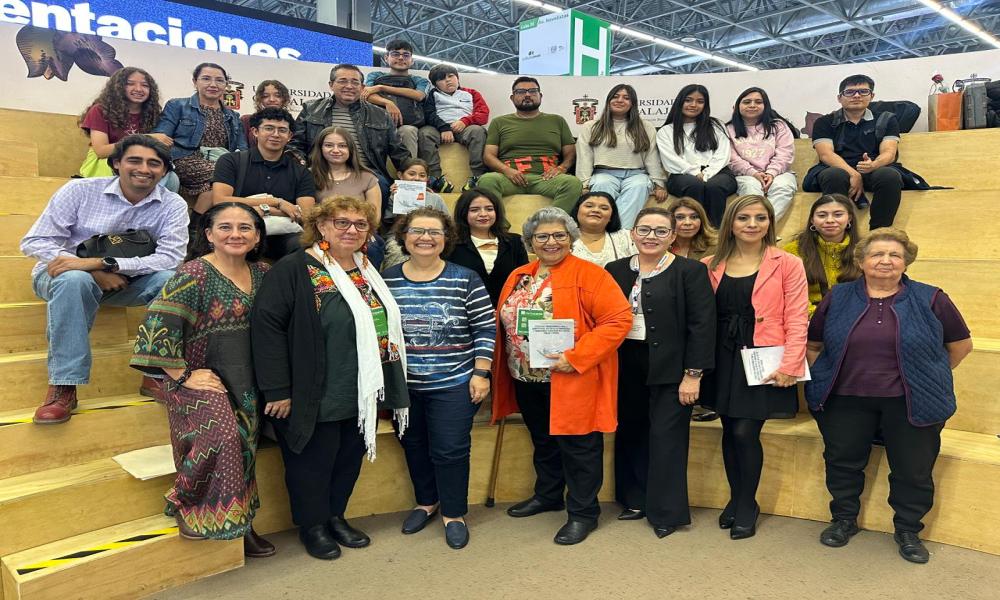 Académicos del Centro Universitario de la Costa presentan dos nuevas obras en la FIL 2025