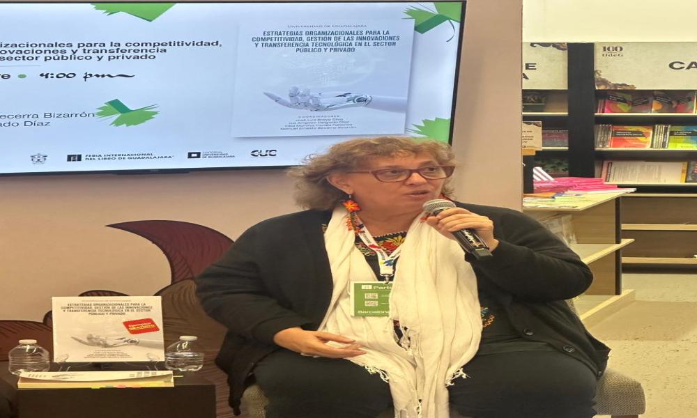 Académicos del Centro Universitario de la Costa presentan dos nuevas obras en la FIL 2025