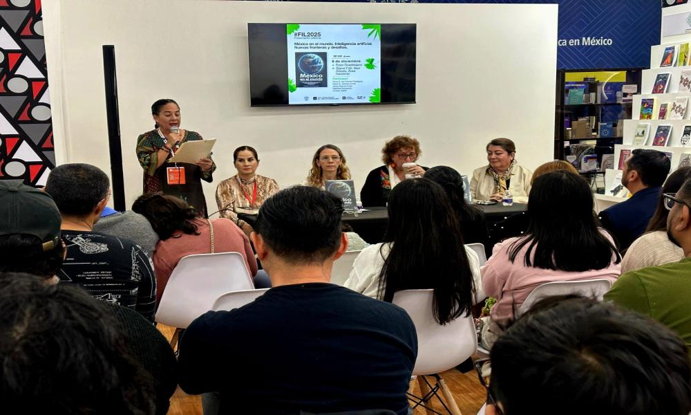 Académicos del Centro Universitario de la Costa presentan dos nuevas obras en la FIL 2025